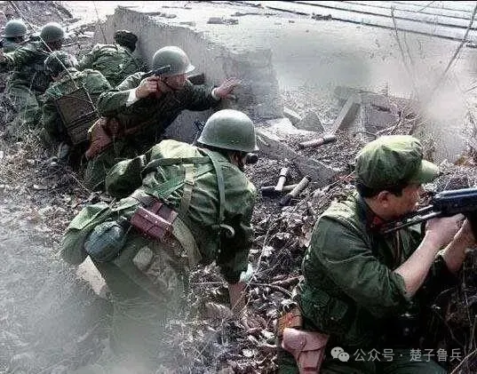 南疆往事：中越战争的起因   经过与轮战历程